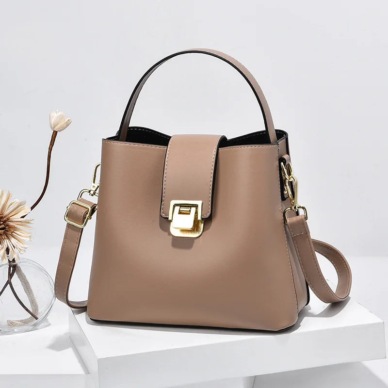 Samara Filipe bag in smooth leather